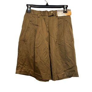 Nicklaus womens Khaki Microfiber Pleated Shorts Tailored Fit Classic Style